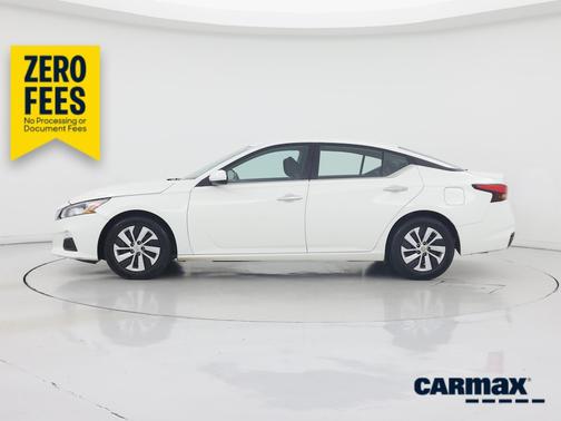 White 2021 Nissan Altima S