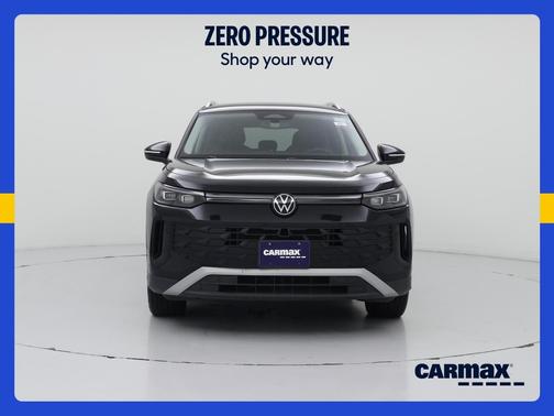 Black 2026 Volkswagen Tiguan SE