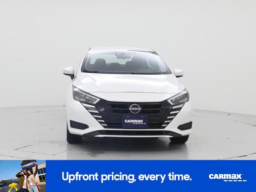 White 2025 Nissan Versa SV