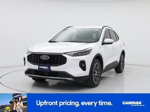 White 2023 Ford Escape PHEV