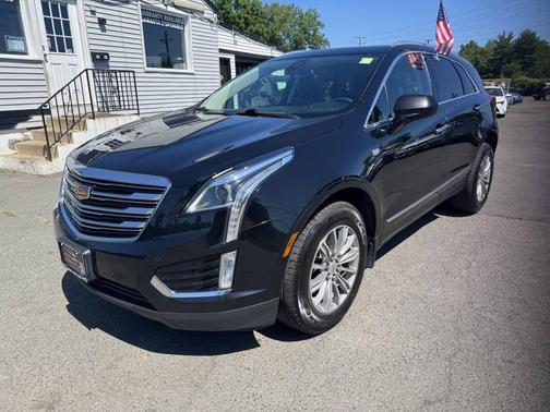 Stellar Black Metallic 2017 Cadillac XT5 Luxury
