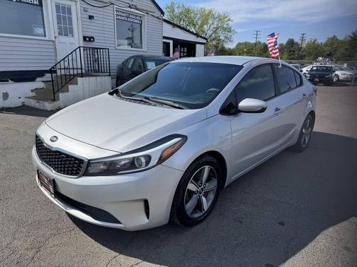 Silky Silver 2018 Kia Forte LX