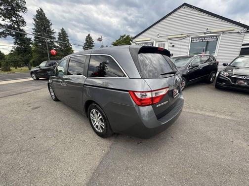 Polished Metal Metallic 2012 Honda Odyssey EX-L