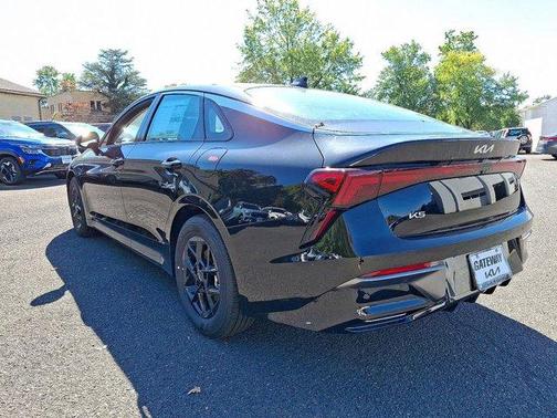 2026 Kia K5 LXS