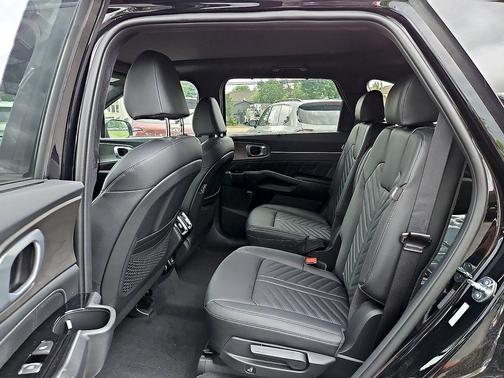 Ebony Black 2026 Kia Sorento X-Line SX Prestige