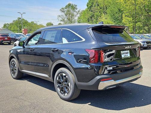 Ebony Black 2026 Kia Sorento S