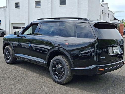 Ebony Black 2027 Kia Telluride SX
