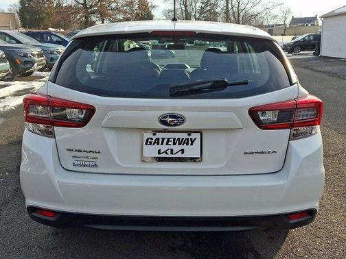 2021 Subaru Impreza Base