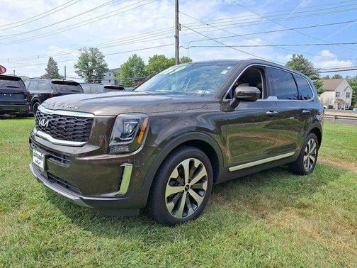2022 Kia Telluride S