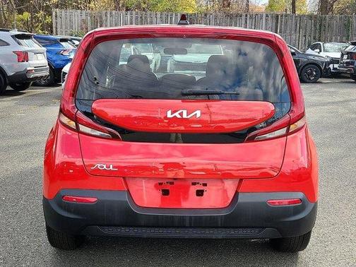 2022 Kia Soul LX