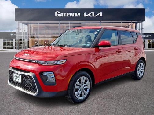 Inferno Red 2022 Kia Soul LX