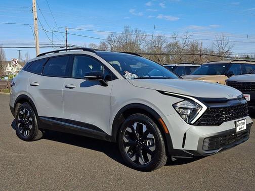 Wolf Gray 2023 Kia Sportage X-Line