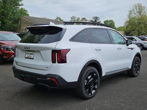 Glacial White Pearl 2026 Kia Sorento X-Line EX