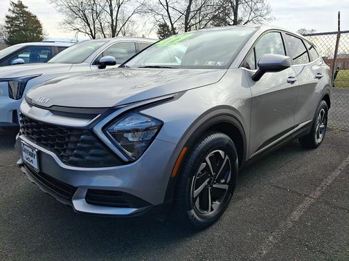 2023 Kia Sportage Hybrid LX