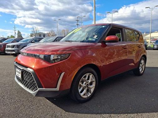 2023 Kia Soul LX