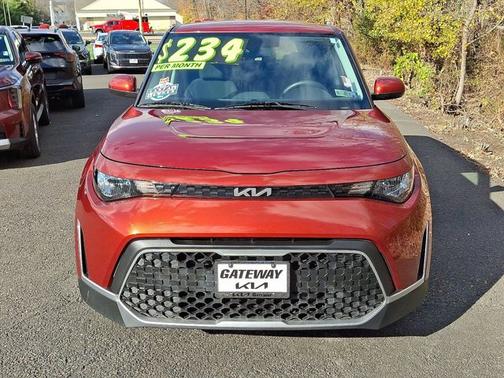 2023 Kia Soul LX