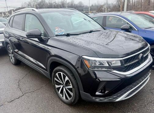 2023 Volkswagen Taos 1.5T SE