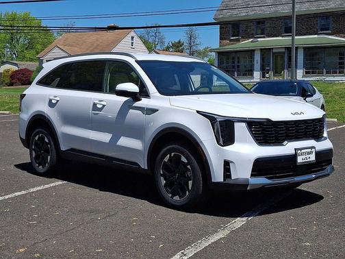 Glacial White Pearl 2026 Kia Sorento S