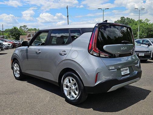 Steel Gray 2023 Kia Soul LX