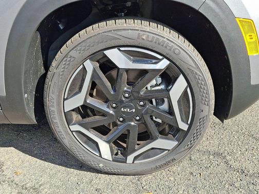 Steel Gray 2026 Kia Seltos SX