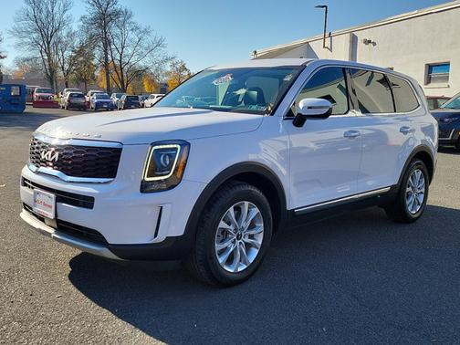 2022 Kia Telluride LX