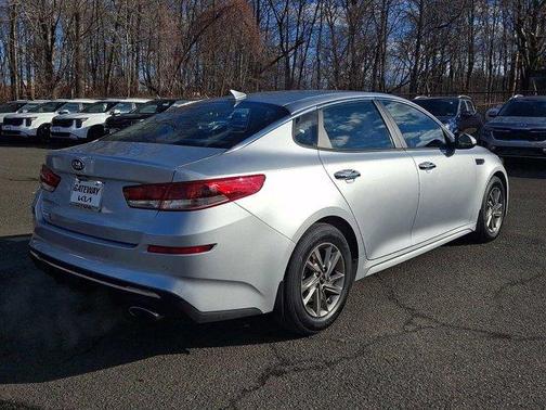 2019 Kia Optima LX