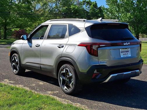 Steel Gray 2026 Kia Seltos S