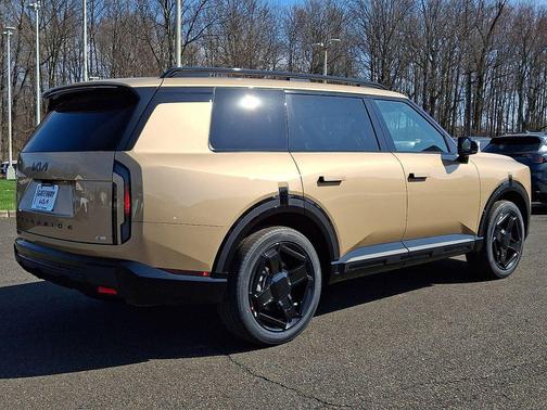 Terrain 2027 Kia Telluride EX