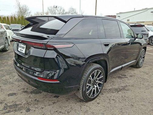 2025 Jeep Wagoneer S Limited