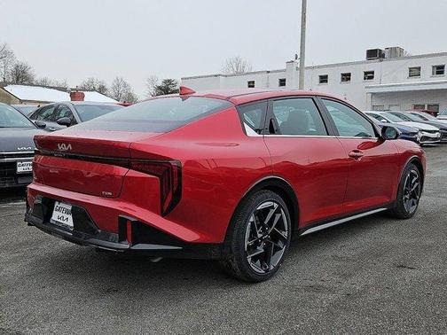 2026 Kia K4 GT-LINE