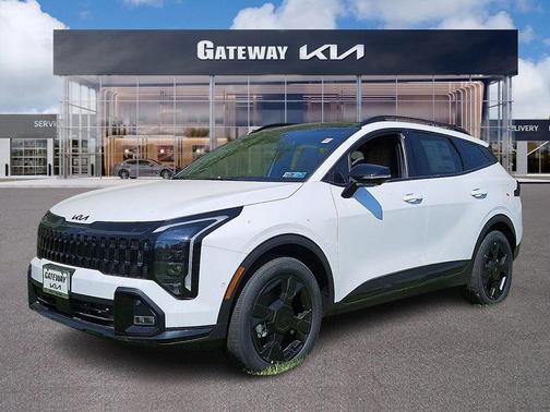 Glacial White Pearl 2026 Kia Sportage X-Line