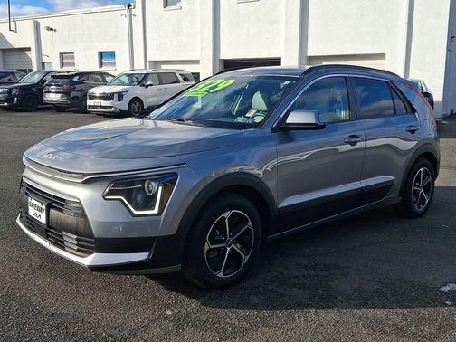 2023 Kia Niro EX