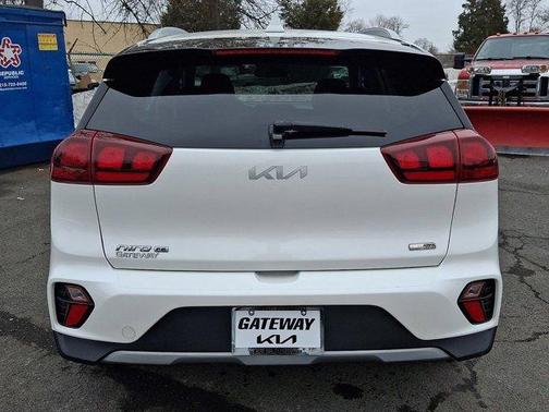 2022 Kia Niro LX