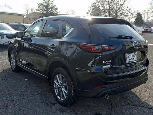 2022 Mazda CX-5 2.5 S Preferred Package