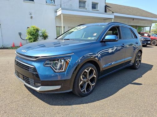 2023 Kia Niro EX Touring