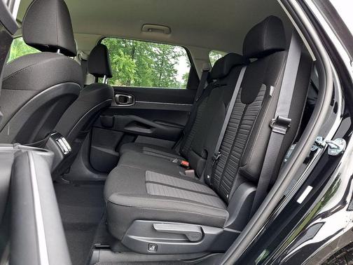 Ebony Black 2026 Kia Sorento LX