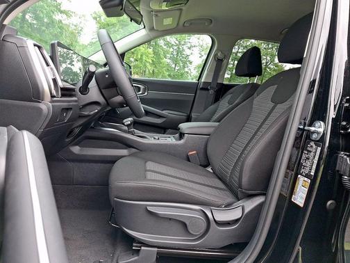 Ebony Black 2026 Kia Sorento LX