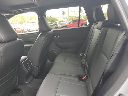 Ice Silver Metallic 2026 Subaru Outback Touring XT