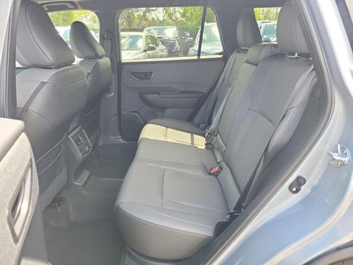 Ice Silver Metallic 2026 Subaru Outback Limited
