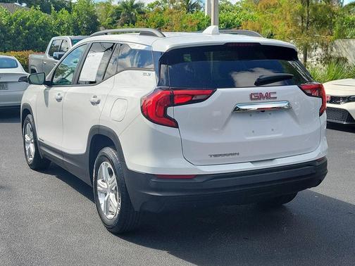 2021 GMC Terrain SLE