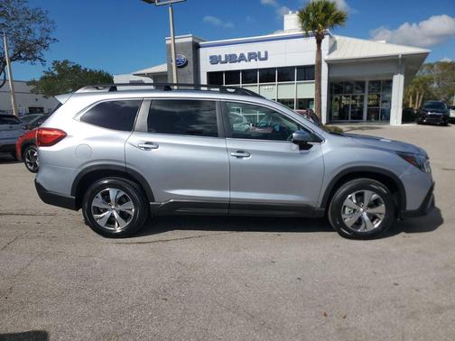 2025 Subaru Ascent Premium 7-Passenger