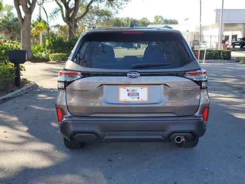 2025 Subaru Forester Touring