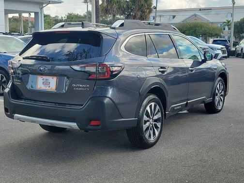 2025 Subaru Outback Touring XT