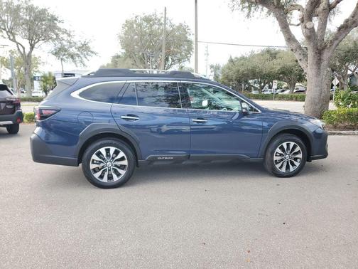 2023 Subaru Outback Touring XT