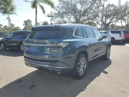 2025 Buick Enclave Avenir FWD