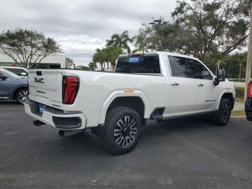 2024 GMC Sierra 2500 Denali Ultimate