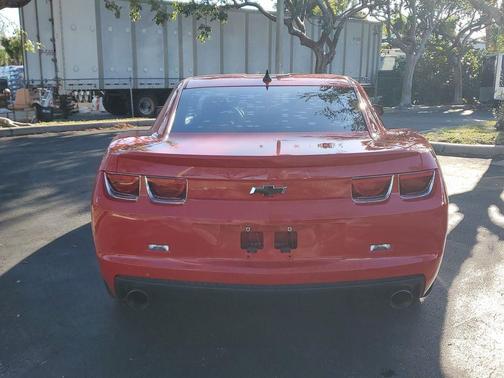 2013 Chevrolet Camaro 2LS