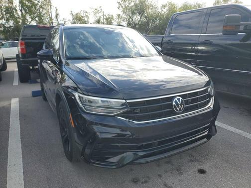 2023 Volkswagen Tiguan 2.0T SE R-Line Black