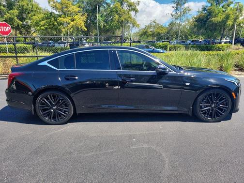 2023 Cadillac CT5 Luxury