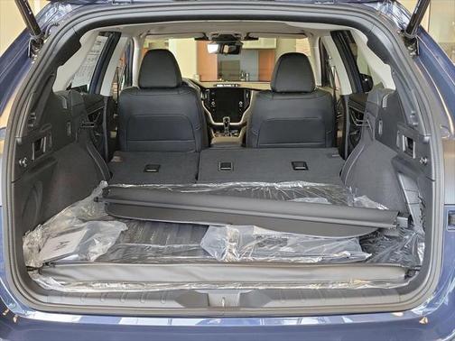 2025 Subaru Outback Touring